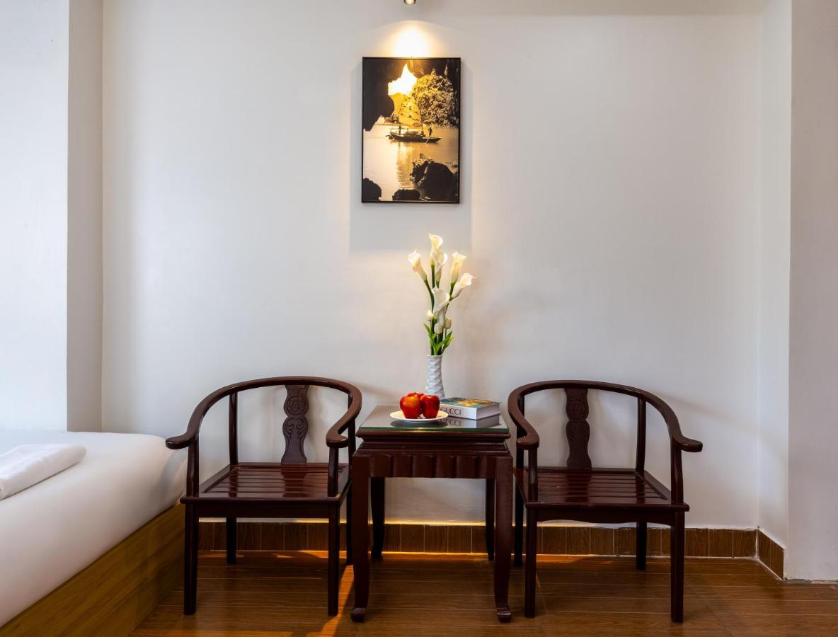 Cat Ba Hongkong Hotel Dong Khe Sau 外观 照片